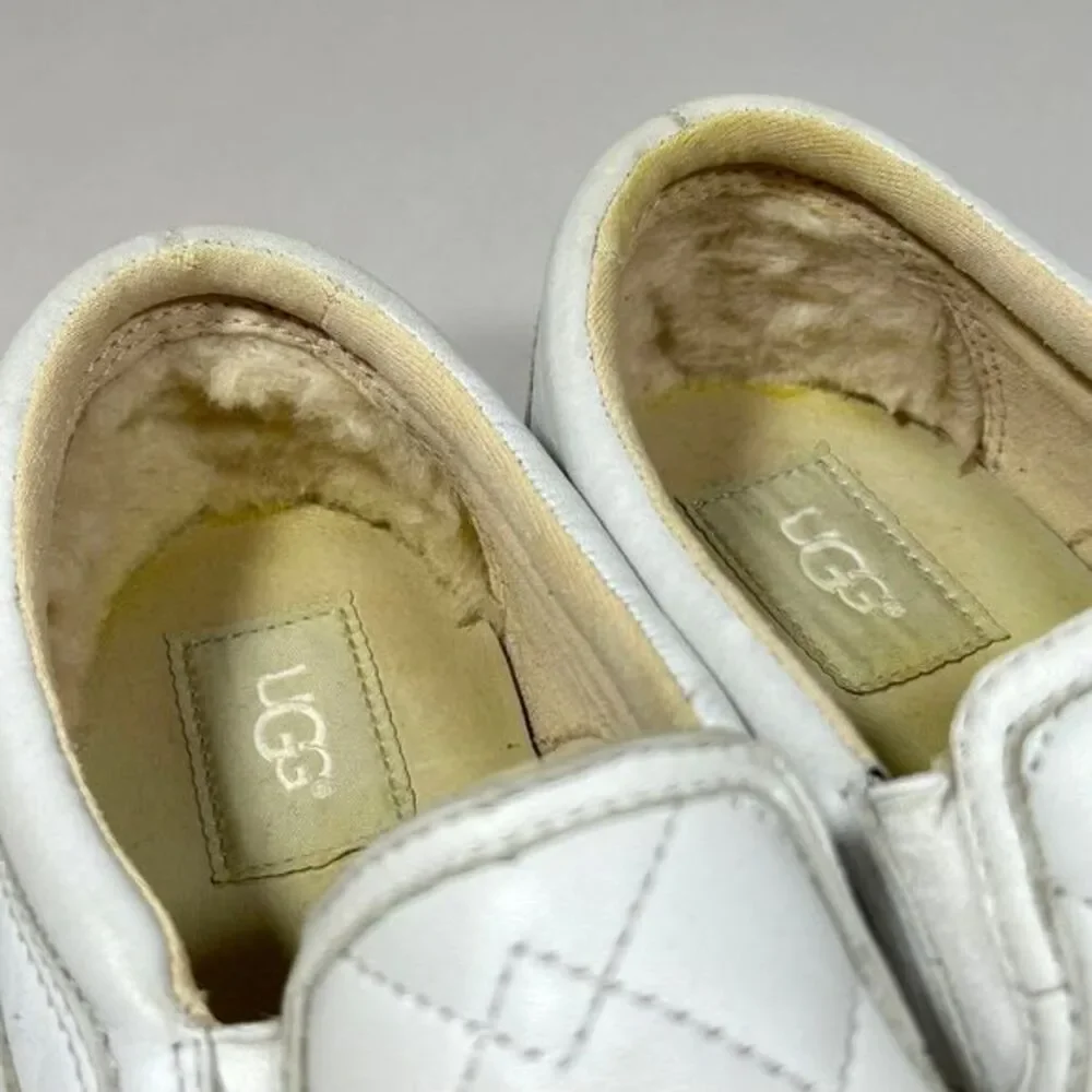 UGG Leather Quilted‎ Slip On Shoe Sneakers Womens 10 White